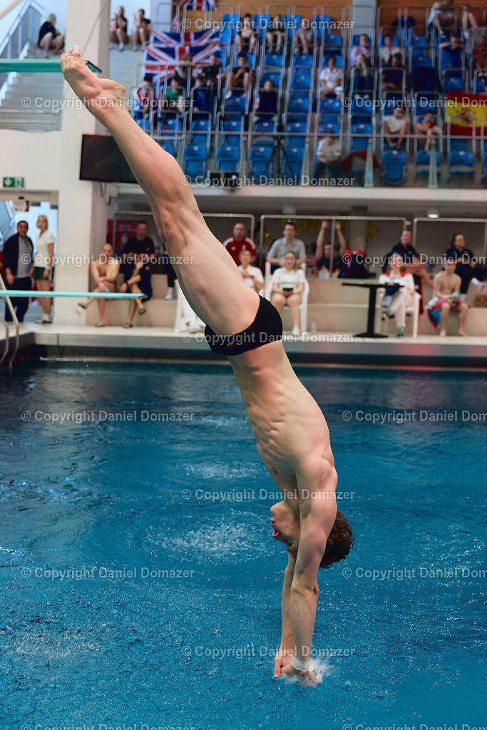 International Youth Diving Meet 2026 | Day 3 of 5 | International Youth Diving Meet 2026| Day 3 of 5 | 24.04.2026 | Youth diving competition featuring 1m and 3m springboard and platform at the Schwimmsportkomplex Freiberger Platz in Dresden.@ Domazer Photography - Realisiert mit Pictrs.com