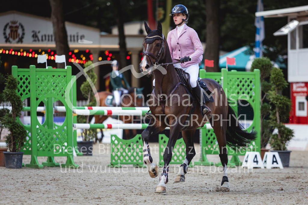 240912_OWLCh_AmateurS-230 | Deine schönsten Turniermomente als professionelle Fotos! Entdecke hochwertige Pferdesport-Fotografie im Online-Shop. Jetzt Fotos finden & bestellen!