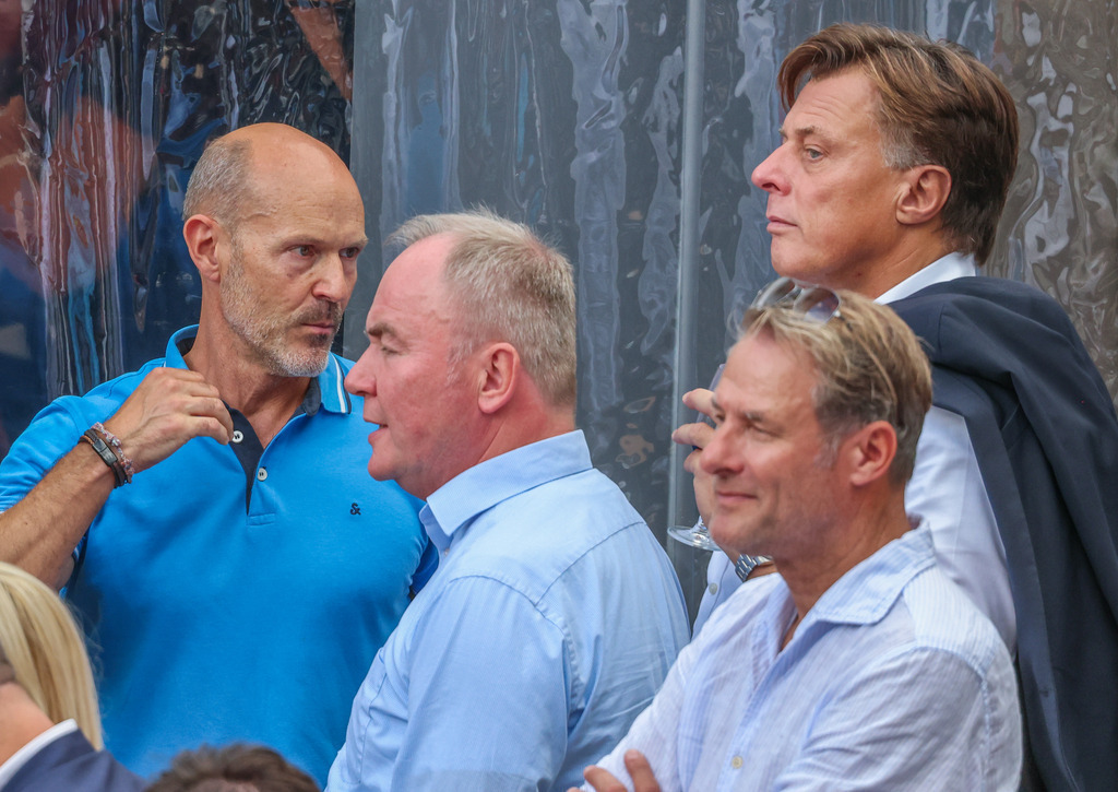 top-top.de-250828-229 | Foto, Video, Fotografie, Videografie, Fotobox, DJ, Discjockey, Musik, Musikbox, Veranstaltung, Photobooth, Amazon, Ebay, Buchtipp, Bestseller, Autor, Verlag, Buch, Wesel, Hamminkeln, NRW, Dinslaken, Rees, Drohne, Hochzeit, Party, Fotobox, Wesel, Fotograf