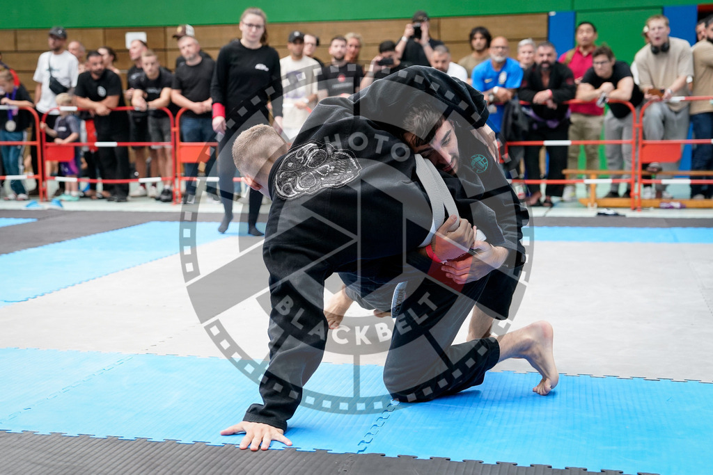 20250920PBB3798 | Athletes compete during the AJP Tour Hamburg International Jiu-Jitsu Championship, on September 20, 2025 in Hamburg, Germany. © Chiara Dazi / photoblackbelt