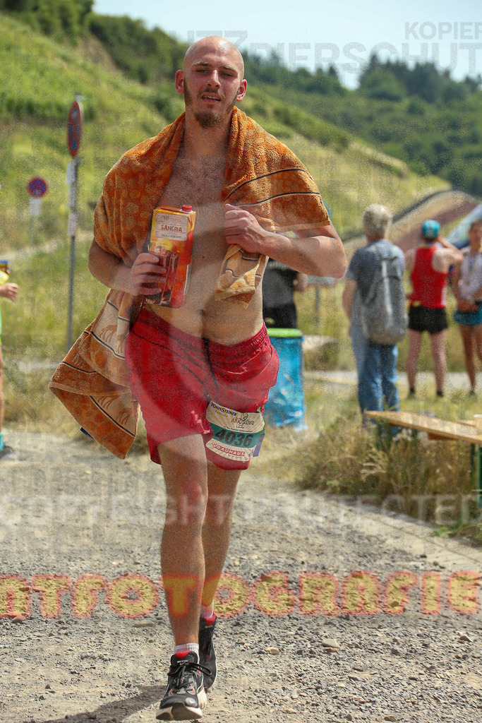 220618_1212_EX1_9715 | Sportfotografie im Rhein-Sieg Kreis, Köln, Bonn, NRW, Rheinland Pfalz, Hessen, etc. Unser Tätigkeitsfeld umfasst den Laufsport vom Volkslauf über den Marathon, Duathlon, Triathon bis zum Ultralauf wie Kölnpfad Ultra oder Schindertrail.