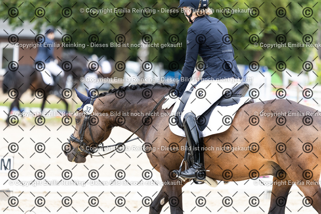 CL5A3178 | Emilia Reinking Fotografie - Realisiert mit Pictrs.com