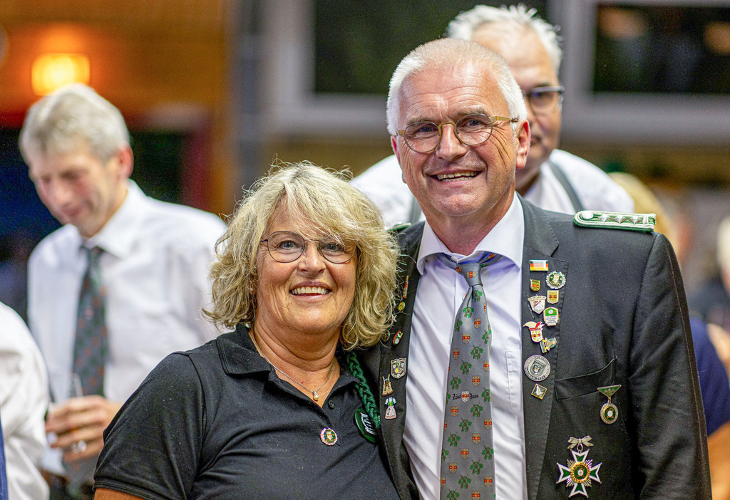 top-top.de-250628-112 | Foto, Video, Fotografie, Videografie, Fotobox, DJ, Discjockey, Musik, Musikbox, Veranstaltung, Photobooth, Amazon, Ebay, Buchtipp, Bestseller, Autor, Verlag, Buch, Wesel, Hamminkeln, NRW, Dinslaken, Rees, Drohne, Hochzeit, Party, Fotobox, Wesel, Fotograf