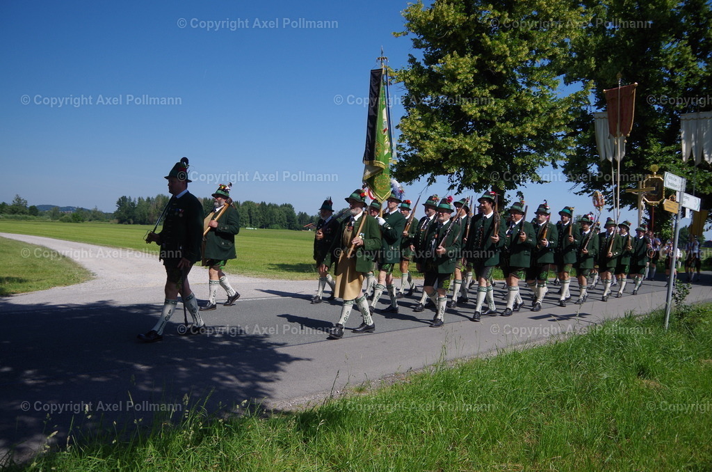 IMGP6185 | fotografiert von Axel PollmannLeonhardi Wallfahrt Benediktbeuern und Murnau, Fronleichnam, Fasching, Landschaft im Loisachtal und Benediktbeuern  - Realisiert mit Pictrs.com