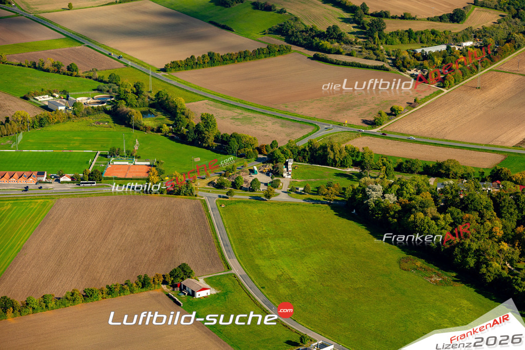 Luftaufnahme der Stadt Sugenheim - Die Luftaufnahme wurde 2025 vom UL-Flugzeug heraus erstellt ( keine Drohne ) - Hochauflösende Luftaufnahme - für professionelle Ausdrucke geeignet. Die Geschenkidee !Mit Lizenz und Bildrechte bestellbar