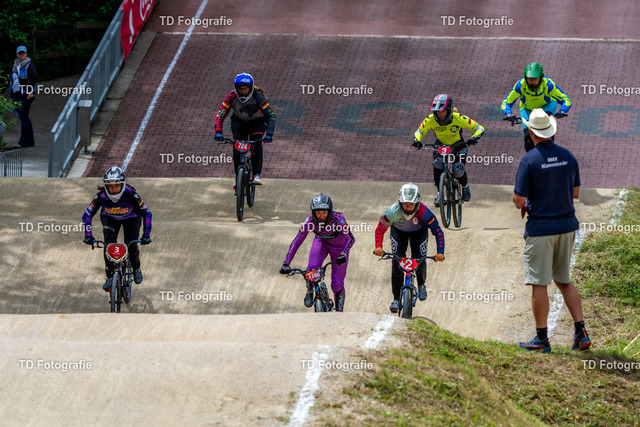 BayBMX2026-05792 | Fotogalerie von Thomas Dettweiler mit Eventbildern und lizenzfreien Fotos. Perfekt als Wandbild, für Büro, Website oder private Nutzung. - Realisiert mit Pictrs.com