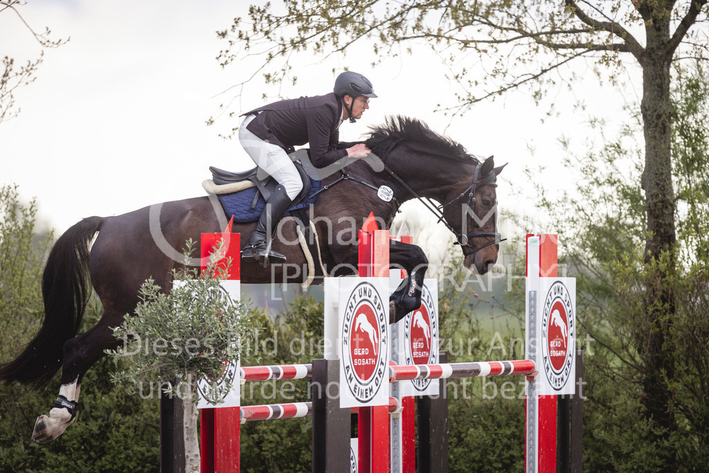 240424_Lemwerder_Stil-M-162 | Deine schönsten Turniermomente als professionelle Fotos! Entdecke hochwertige Pferdesport-Fotografie im Online-Shop. Jetzt Fotos finden & bestellen!