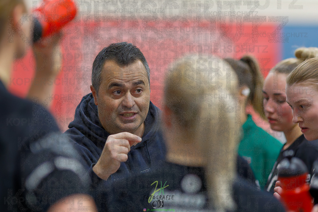 Frauen Regionalliga (HHV); HSG Wettenberg - HSG Twistetal | Frauen Regionalliga (HHV); HSG Wettenberg - HSG Twistetal am 08.11.2025 in Launsbach (Wettenberg) (Halle GS Launsbach (Wettenberg))Photo © 2025 - Jörg Heinrich - Realisiert mit Pictrs.com