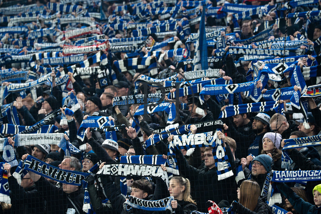 15.Spieltag HSV - SGE_SC | Philipp-Heist - Realisiert mit Pictrs.com