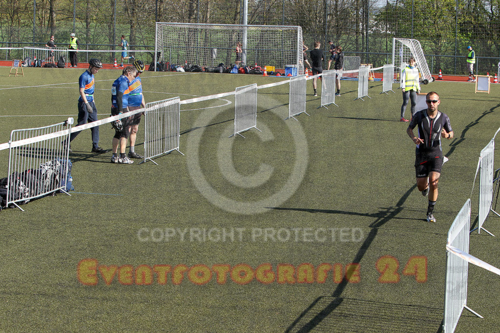 230423_0916_EV8_7355 | Sportfotografie im Rhein-Sieg Kreis, Köln, Bonn, NRW, Rheinland Pfalz, Hessen, etc. Unser Tätigkeitsfeld umfasst den Laufsport vom Volkslauf über den Marathon, Duathlon, Triathon bis zum Ultralauf wie Kölnpfad Ultra oder Schindertrail.