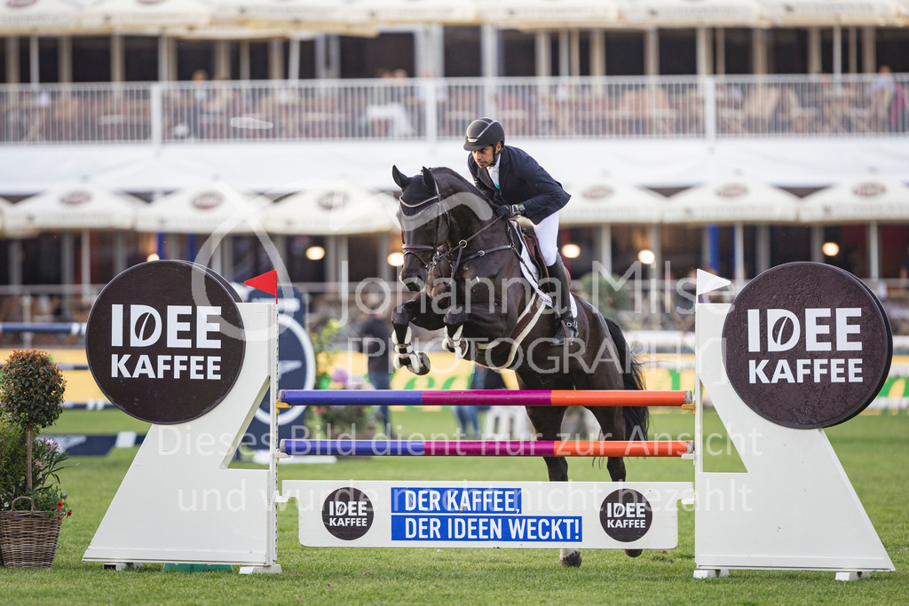 240510_Hamburg_Amateur-Small-329 | Deine schönsten Turniermomente als professionelle Fotos! Entdecke hochwertige Pferdesport-Fotografie im Online-Shop. Jetzt Fotos finden & bestellen!