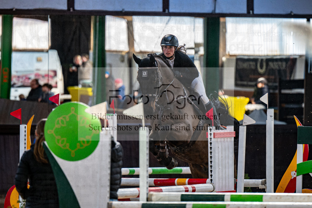 20240309-DOS_6875 | Entdecke hochwertige Reitturnierfotos von Foto Oger. Professionell, emotional und authentisch – jetzt Lieblingsmomente im Shop bestellen.Deutschlandweite Turnierfotografie. - Realisiert mit Pictrs.com