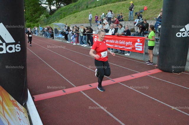 19-36-01_ | Meisterchip Fotoshop - Realisiert mit Pictrs.com