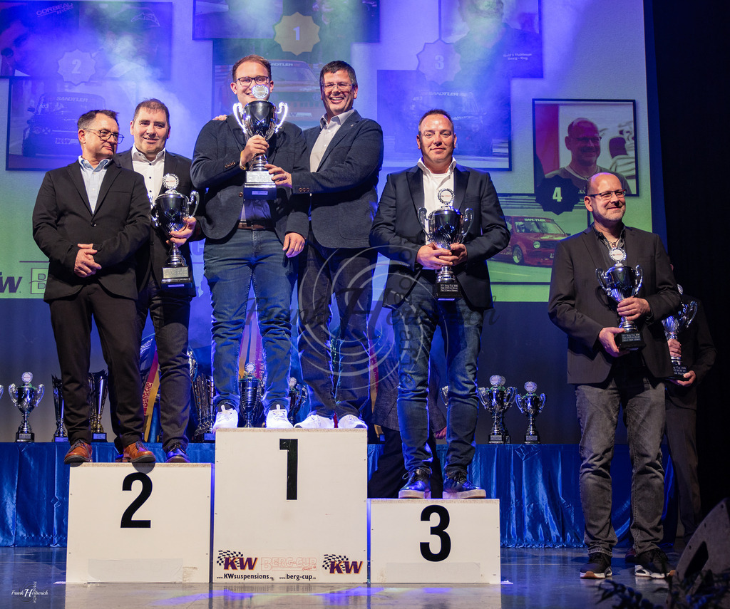 KW Berg Cup Siegerehrung 2025 | Frank Herberich Fotografie, Frank Herberich, Fotografie, Hochzeit, Portrait, St. Peter Ording, Ording, Westerhever, Nordsee, Frank Fotografie, Hardheim,  Odenwald,Walldürn, Band,Eventfotografie - Realisiert mit Pictrs.com