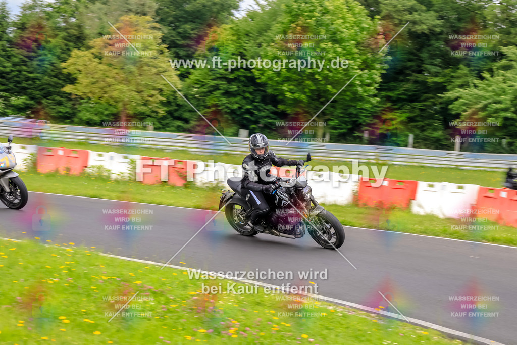 VBK-7234 | Hier findet Ihr Bilder von Touristenfahrten auf der Nürburgring Nordschleife oder von anderen Veranstaltungen die ich besucht habe. Viel Spass beim Durch Schauen 