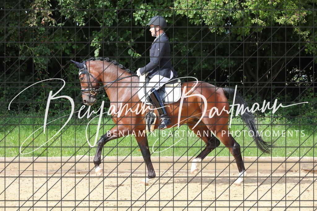 AZ2A2738 | Benjamin Bartmann Photomoments