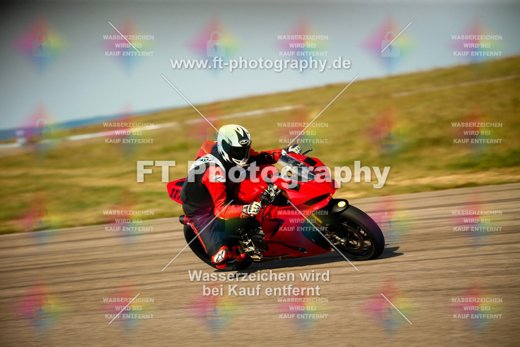 _MOT5850 | Hier findet Ihr Bilder von Touristenfahrten auf der Nürburgring Nordschleife oder von anderen Veranstaltungen die ich besucht habe. Viel Spass beim Durch Schauen 