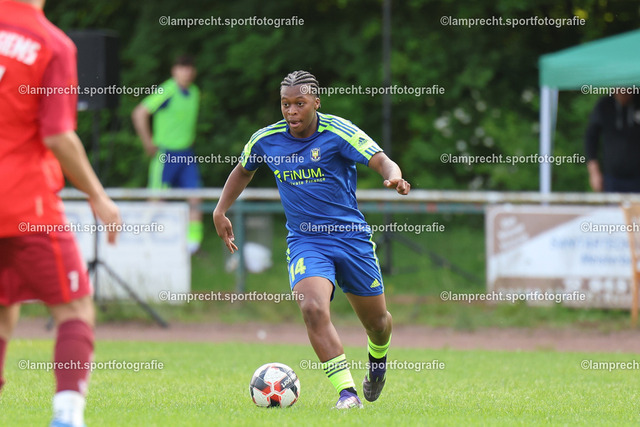 Fußball I Junioren I Kreispokal Lübeck I Finale I JSG Concordia Lübeck - TSV Siems I 09.06.2025.207 | Uyiosa Odiase (14, JSG Concordia Lübeck) - Realisiert mit Pictrs.com