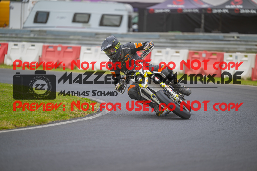 MaZZes-Fotomatrix-20260508-55047 | G2