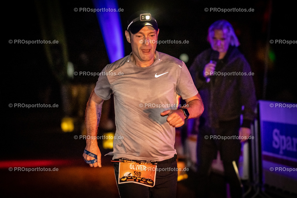 Halloween Run 2022 in Koeln, 31.10.2022 | Impressionen vom Halloween Run 2022 am 31.10.2022 in Koeln (Forstbotanischer Garten Rodenkirchen). Foto: BEAUTIFUL SPORTS/Axel Kohring