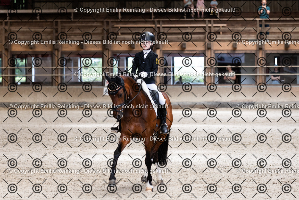 CL5A4130 | Emilia Reinking Fotografie - Realisiert mit Pictrs.com