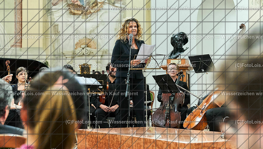 ALS0374_XXXIX-Chopin-Festival_Camerata Mozartiana_Doderer Johanna | (C)FotoLois.com, Alois Spandl, Eröffnungskonzert in der Kartausenkirche mit Camerata Mozartiana unter Dirigent Daniel Auner, Janusz Olejniczak (Klavier), Natalia Rehling (Klavier), Kompnistin Johanna Doderer und Ingolf Wunder (Klavier), Fr 4. August 2023  . August 2023.