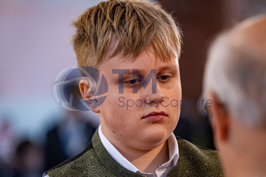 RR5M7415 | Firmung Klagenfurt-Dom 19.05.2024 8 Uhr