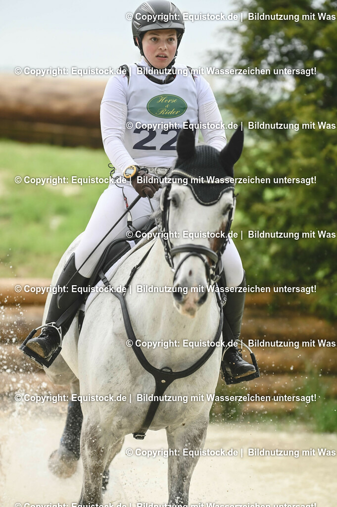 20230513_CCI2_Section2_Gelände_0286 | equistock