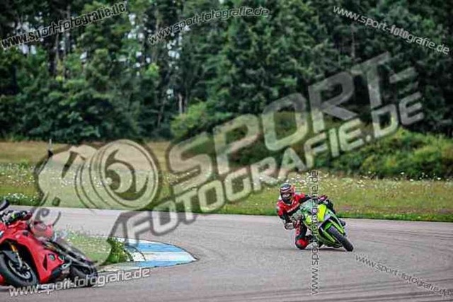 pubi2621 | Professionelle Fotos von Sportveranstaltungen, aber auch Hochzeiten und anderen Events. - Realisiert mit Pictrs.com