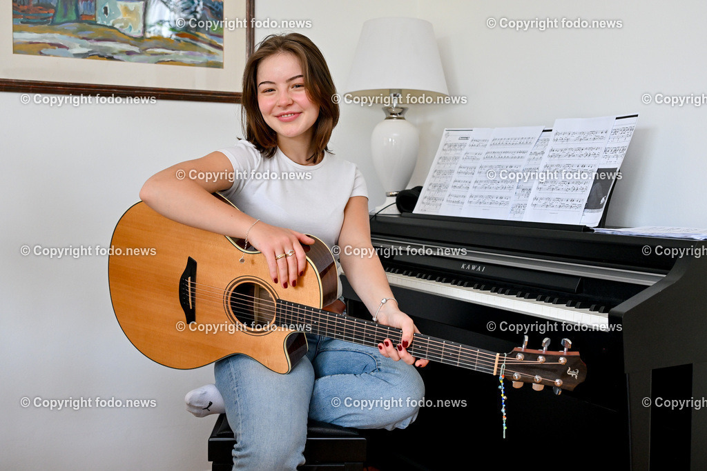 Paula Hainberger_ Schauspielerin_ 04.05.2024-5 | 04.05.2024, Leonding, AUT, Paula Hainberger, im Bild Paula Hainberger (Schauspielerin SOKO Linz)