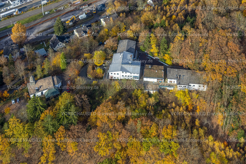 Hagen251102336 | Luftbild, Jugendbildungsstätte Don Bosco, Kirche am Haus, Rummenohl, herbstliche Bäume, Dahl, Hagen, Ruhrgebiet, Nordrhein-Westfalen, Deutschland