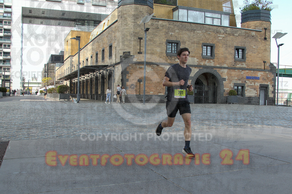 250920_1449_EV4_7231 | Sportfotografie im Rhein-Sieg Kreis, Köln, Bonn, NRW, Rheinland Pfalz, Hessen, etc. Unser Tätigkeitsfeld umfasst den Laufsport vom Volkslauf über den Marathon, Duathlon, Triathon bis zum Ultralauf wie Kölnpfad Ultra oder Schindertrail.