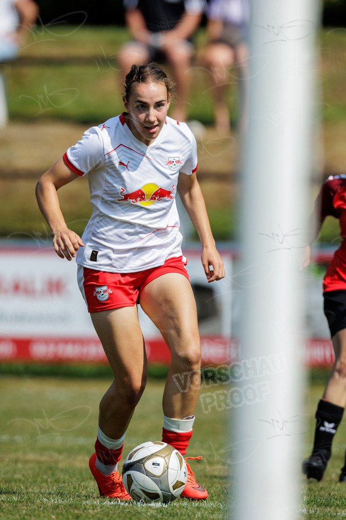 1. FC Rodewisch vs. RasenBallsport Leipzig II | Sachsenlotto Landespokal Frauen Ausscheidungsrunde 2026/27: 1. FC Rodewisch vs. RasenBallsport Leipzig II - Realisiert mit Pictrs.com