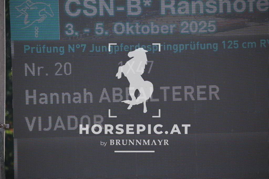 DL2Q2224 | Willkommen bei Brunnmayr - Design & Fotografie – Ihrem Spezialisten für Reitturniere und Pferdeveranstaltungen in Oberösterreich, Salzburg und Bayern! Seit über 17 Jahren sind wir leidenschaftlich dabei.