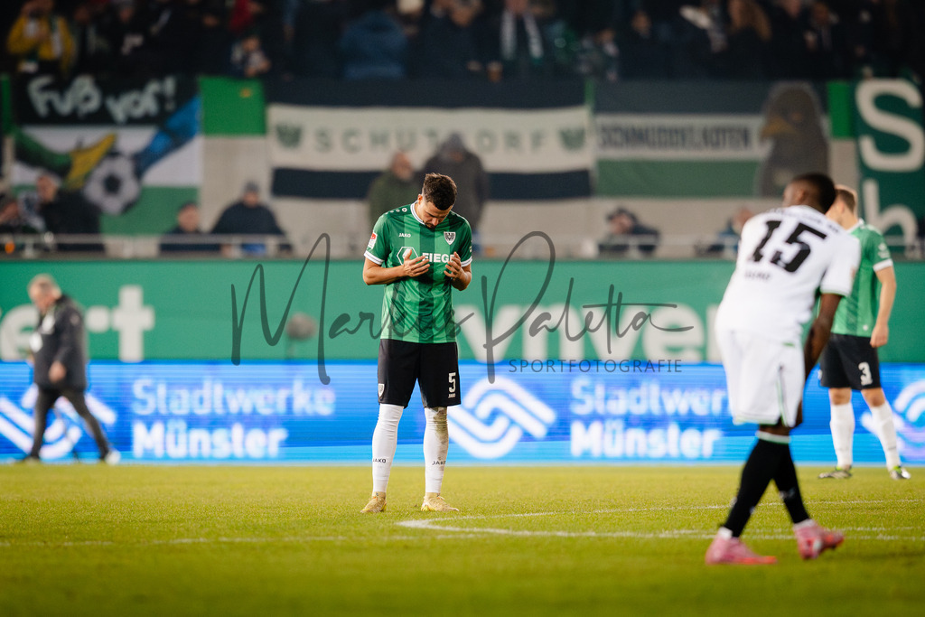 2. Bundesliga, Saison 2025/26, 15. Spieltag: SC Preußen Münster - Hannover 96 | Münster, 05.12.2025: 2. Bundesliga, 15. Spieltag, SC Preußen Münster gegen Hannover 96 im LVM-Preußenstadion in Münster. Foto: sportfotografie.ms | Markus Paletta - Realisiert mit Pictrs.com