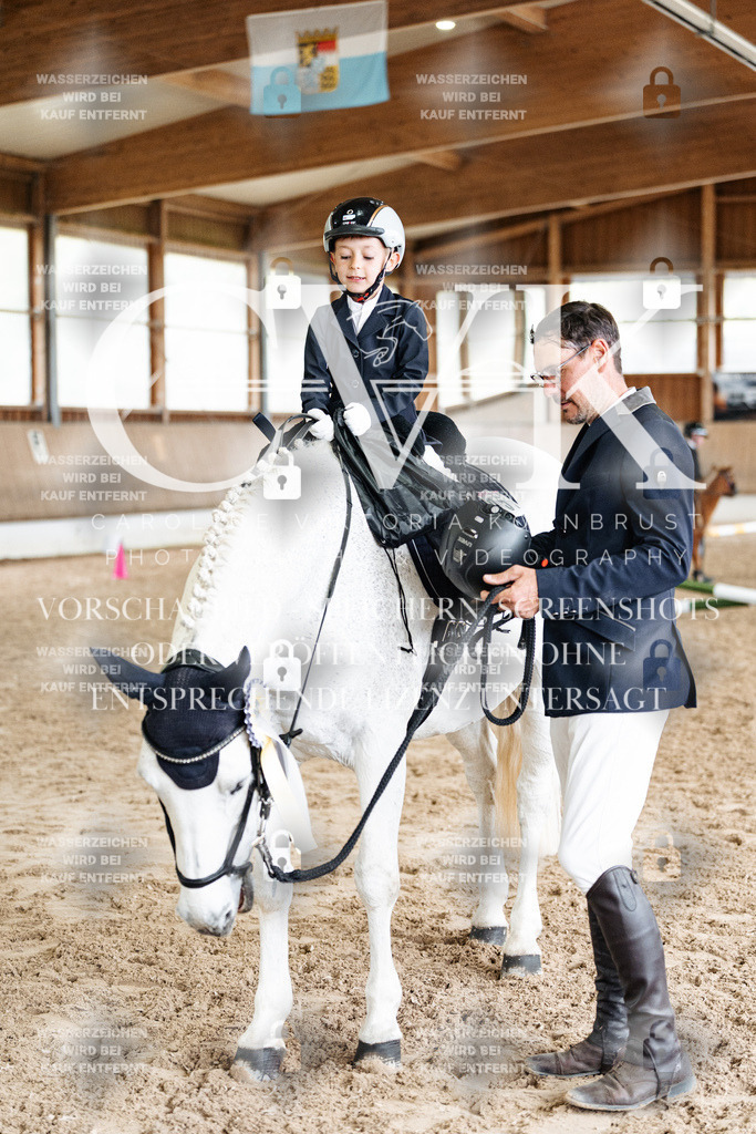 CK902367 | Turnierfotografie Pferdefotografie Trier Rheinland-Pfalz Pferdesport Reitsport Tierfotografie Sportfotografie Pferdevideo Pferdevideografie Equestrianvideography equestrianphotography  - Realisiert mit Pictrs.com