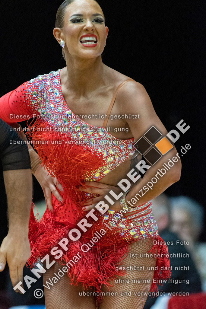 20230114-12349 | Hier finden Sie Tanz Bilder vom Latein und Standard Formationen tanzen. Sportbilder vom Tanzsport. Schöne Fotos und von Weltmeisterschaft, Europameisterschaft, Bundesliga, Regionalliga, Oberliga und Landesliga sowie von GOC Stuttgart, DanceComp, WM Bremen