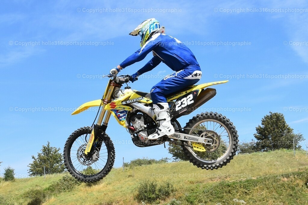 DSC_0353 (2) | Sportfotografie , Motorsport, Motoross, Reitsport, Mointainbike, Enduro,
Landschaft , Outdoor, Eventfotografie, Landschaft, Bilder online bestellen - Realisiert mit Pictrs.com