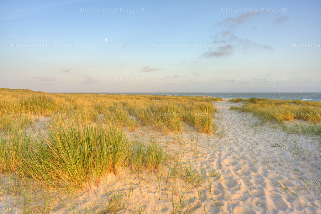 Strand in Hörnum | Abends am Weststrand von Hörnum im Süden der Nordseeinsel Sylt. - Realisiert mit Pictrs.com