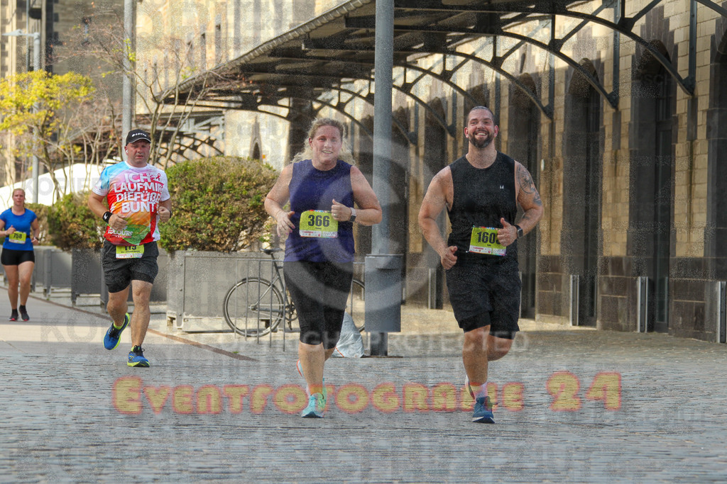 250920_1502_EV4_7926 | Sportfotografie im Rhein-Sieg Kreis, Köln, Bonn, NRW, Rheinland Pfalz, Hessen, etc. Unser Tätigkeitsfeld umfasst den Laufsport vom Volkslauf über den Marathon, Duathlon, Triathon bis zum Ultralauf wie Kölnpfad Ultra oder Schindertrail.