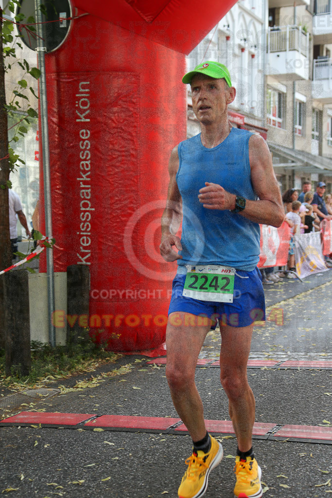 220625_1642_EX1_4890 | Sportfotografie im Rhein-Sieg Kreis, Köln, Bonn, NRW, Rheinland Pfalz, Hessen, etc. Unser Tätigkeitsfeld umfasst den Laufsport vom Volkslauf über den Marathon, Duathlon, Triathon bis zum Ultralauf wie Kölnpfad Ultra oder Schindertrail.