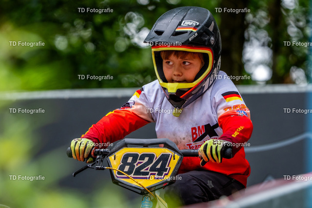 BayBMX2026-06137 | Fotogalerie von Thomas Dettweiler mit Eventbildern und lizenzfreien Fotos. Perfekt als Wandbild, für Büro, Website oder private Nutzung. - Realisiert mit Pictrs.com