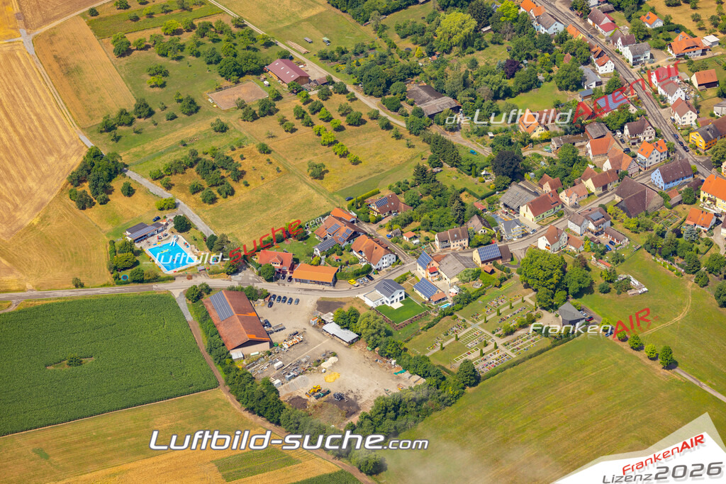 Aktuelles Luftbild von Hengstfeld Wallhausen - Die Luftaufnahme wurde 2022 mittels UL-Flugzeug erstellt ( keine Drohne ) - hochauflösende Kamera-Systeme von  Canon -Beste Qualität - Für grossformatige Ausdrucke geeignet. Die Geschenkidee !