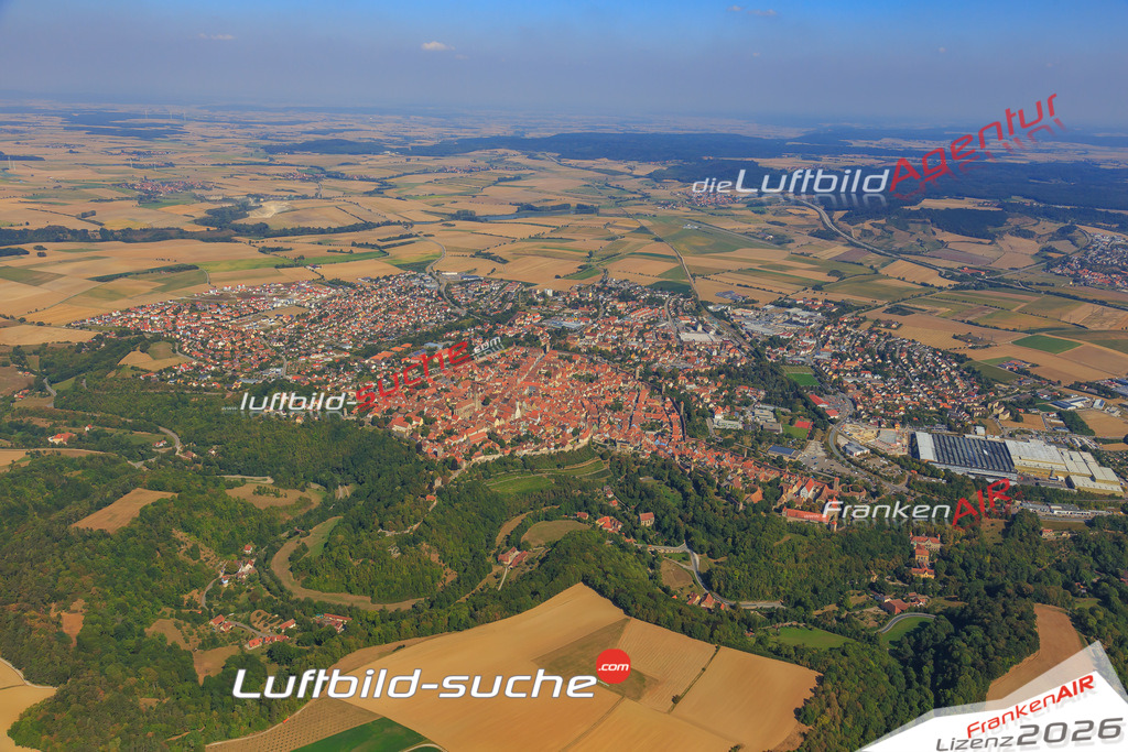 Luftbild von  Rothenburg-tauber - Luftaufnahme wurde 2016 von https://frankenair.de mittels Flugzeug (keine Drohne) erstellt - die Geschenkidee