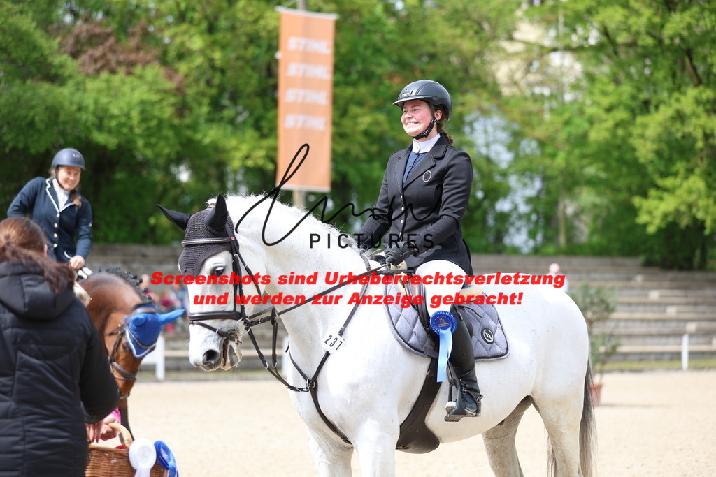 A40A1595 | lmwpictures - Realisiert mit Pictrs.com