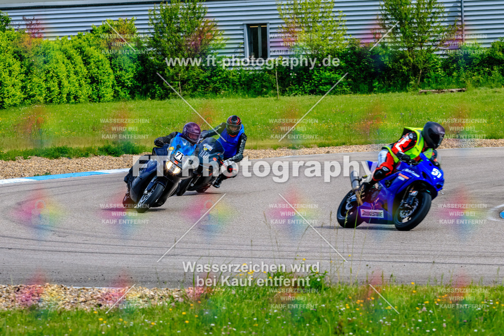 MotoTeam-8973 | Hier findet Ihr Bilder von Touristenfahrten auf der Nürburgring Nordschleife oder von anderen Veranstaltungen die ich besucht habe. Viel Spass beim Durch Schauen 