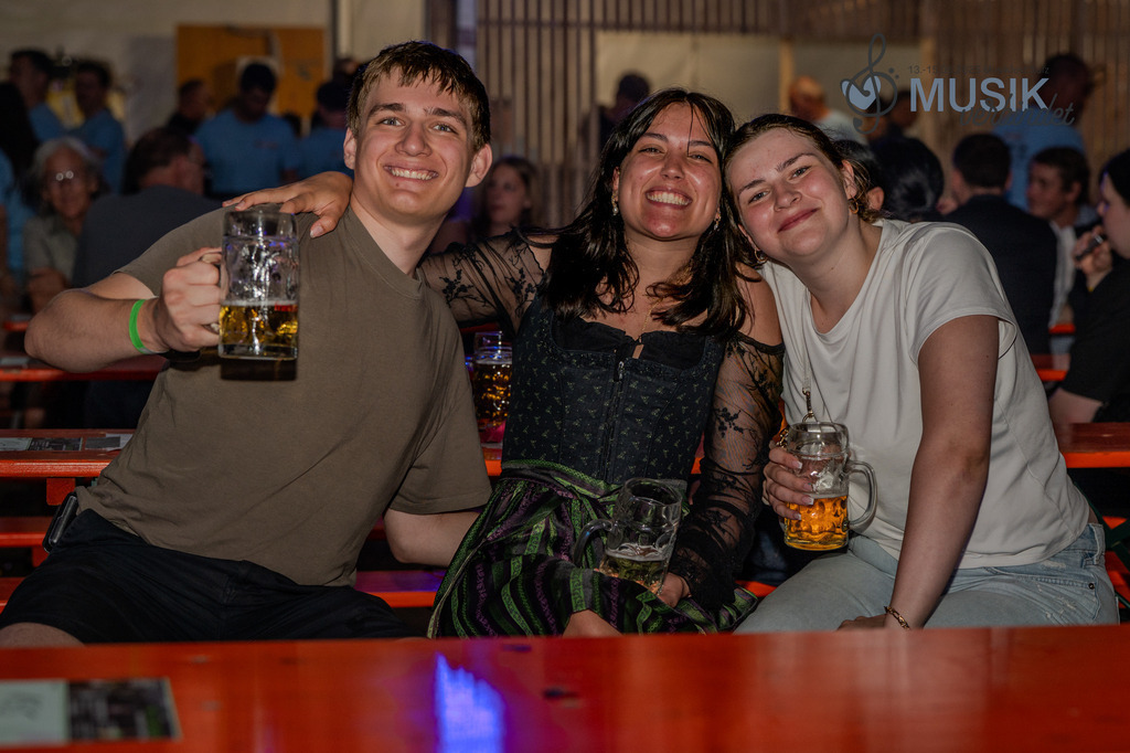 DSC_5028 | "Fussifoto.com – Ihr Ansprechpartner für hochwertige Fotografie! Entdecken Sie kreative Bilder und professionelle Dienstleistungen. Kontaktieren Sie uns für Ihre Projekte!"