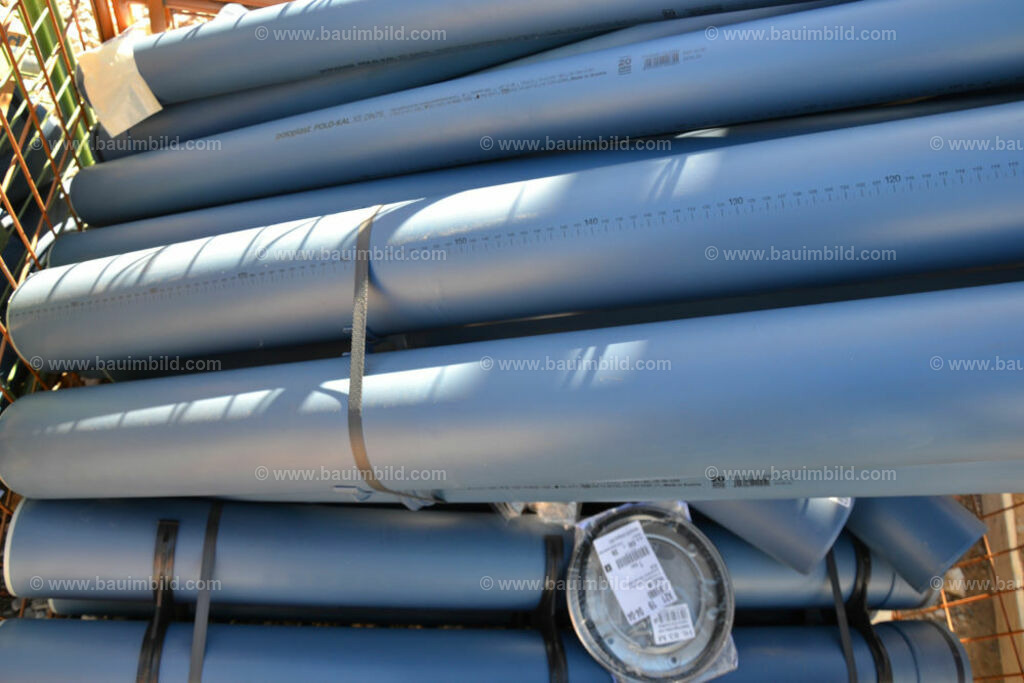 bib-lg15-sanitaer-0002 | Nach LV-Leistungsgruppen sortierte Detailfotos über den Bau eines Hauses. Alle Hausbau-Bilder direkt vom Urheber und Autor der Website Haus-Selber-Bauen.com