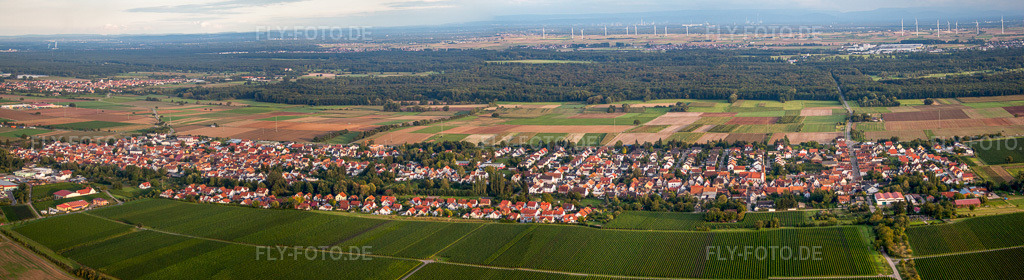 Luftbild: Panorama Perspektive (Pfalz) im Ortsteil Niederhochstadt in Hochstadt im Bundesland Rheinland-Pfalz in Deutschland. Foto: IMG_71257-Bearbeitet.jpg vom 27.08.2014 durch Werner Riehm/FLY-FOTO.deAuflösung des Originals: 11368 x 3106 px