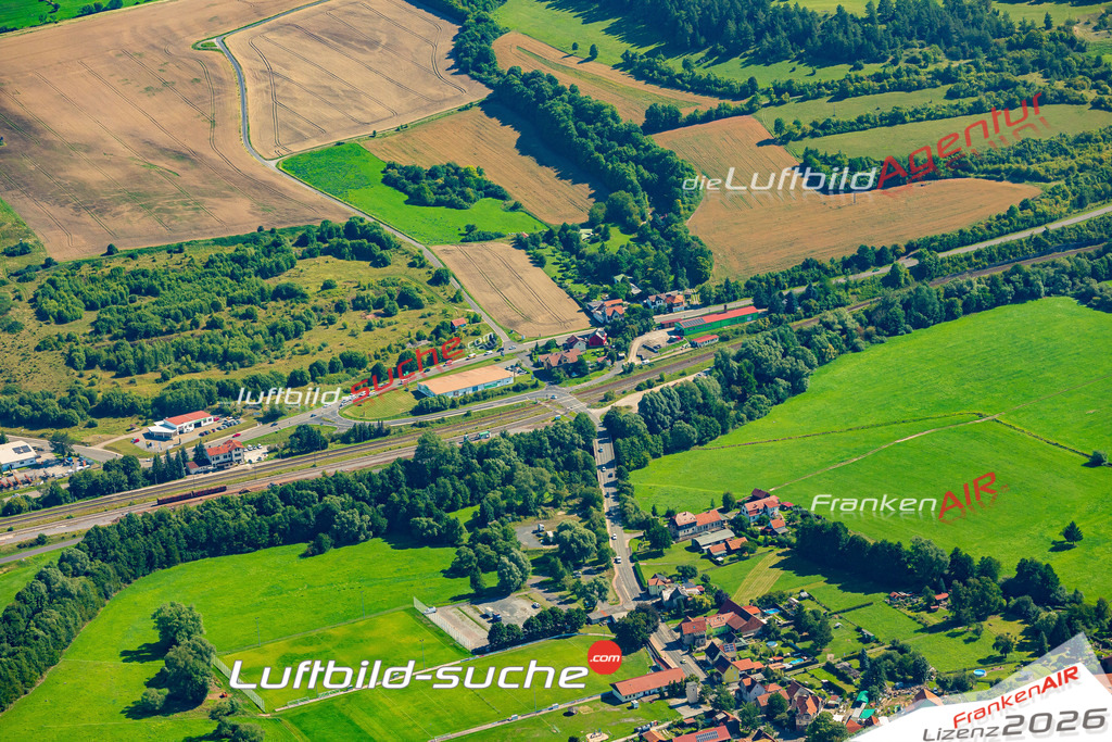 Walldorf Meiningen Bild- Das Luftbild wurde 2025 vom UL-Flugzeug heraus erstellt ( keine Drohne bzw. Drohnenaufnahme ) - Hochauflösende Luftaufnahme -Nicht vergleichbar mit Google Maps oder Satelittenbilder- Die Geschenkidee !Mit Lizenz und Bildrechte bestellbar - CC